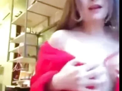 Sofa So Good videosu (Anissa yerli türk porno filmleri Kate, Marco Banderas)
