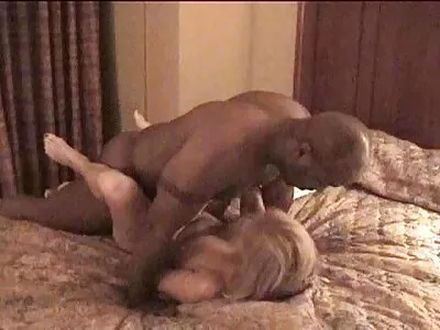 Bilinçli Ayrılma yerli sex filmi Masajı videosu (Shay Evans, Danny Mountain)